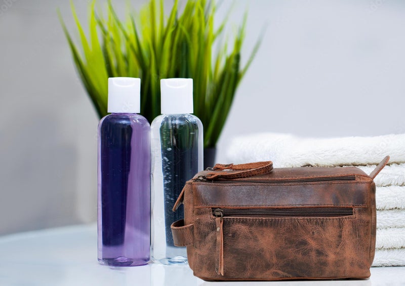 cuero Premium Buffalo Leather Unisex Toiletry Bag Travel Dopp Kit Vintage Travel Shaving & Dopp Kit For Men And Women - Image 4